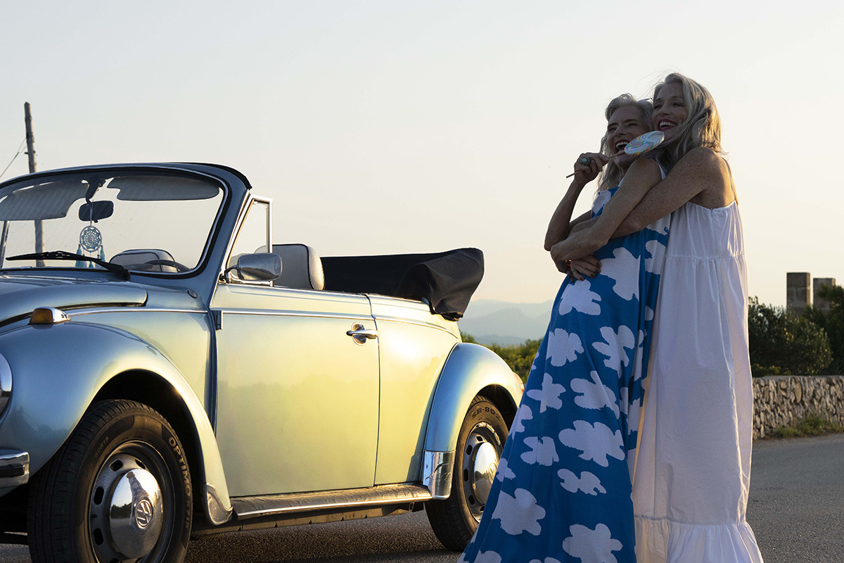 Que Bonita. Videoclip de True Religion