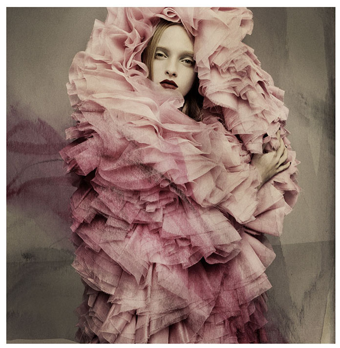 Photography by Jose Manuel Ferrater