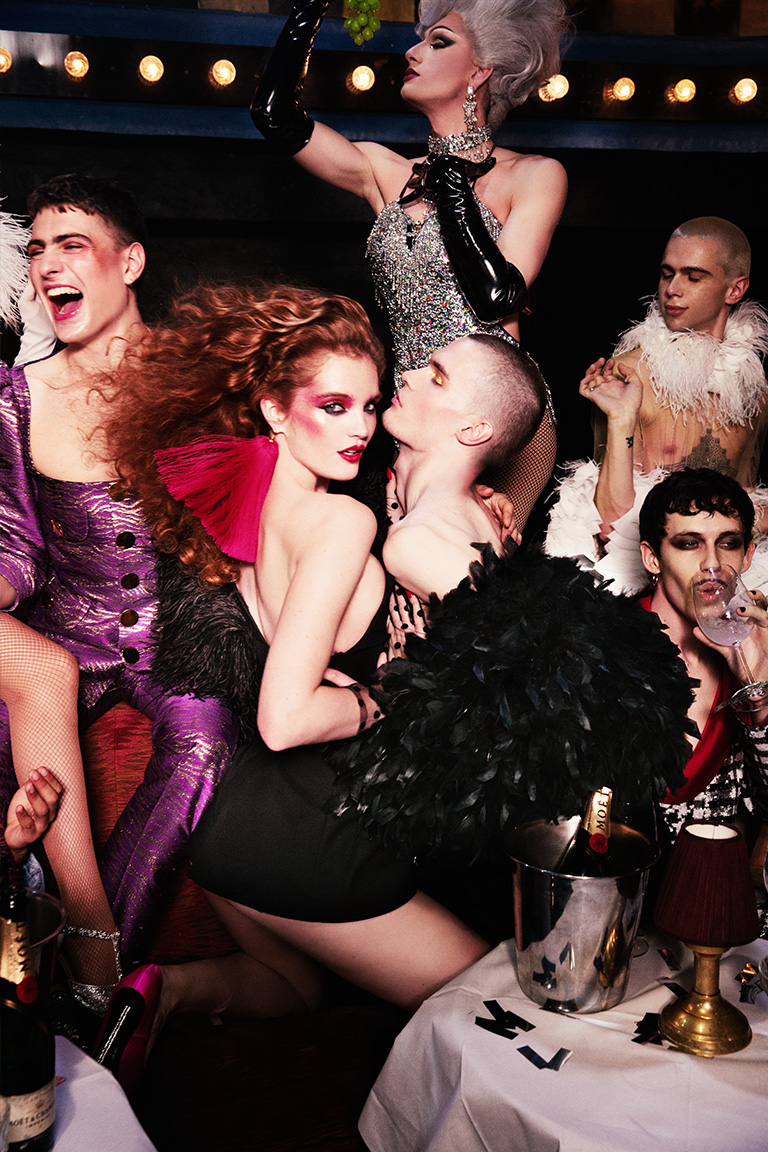 Ellen Von Unberth. "This side of paradise"