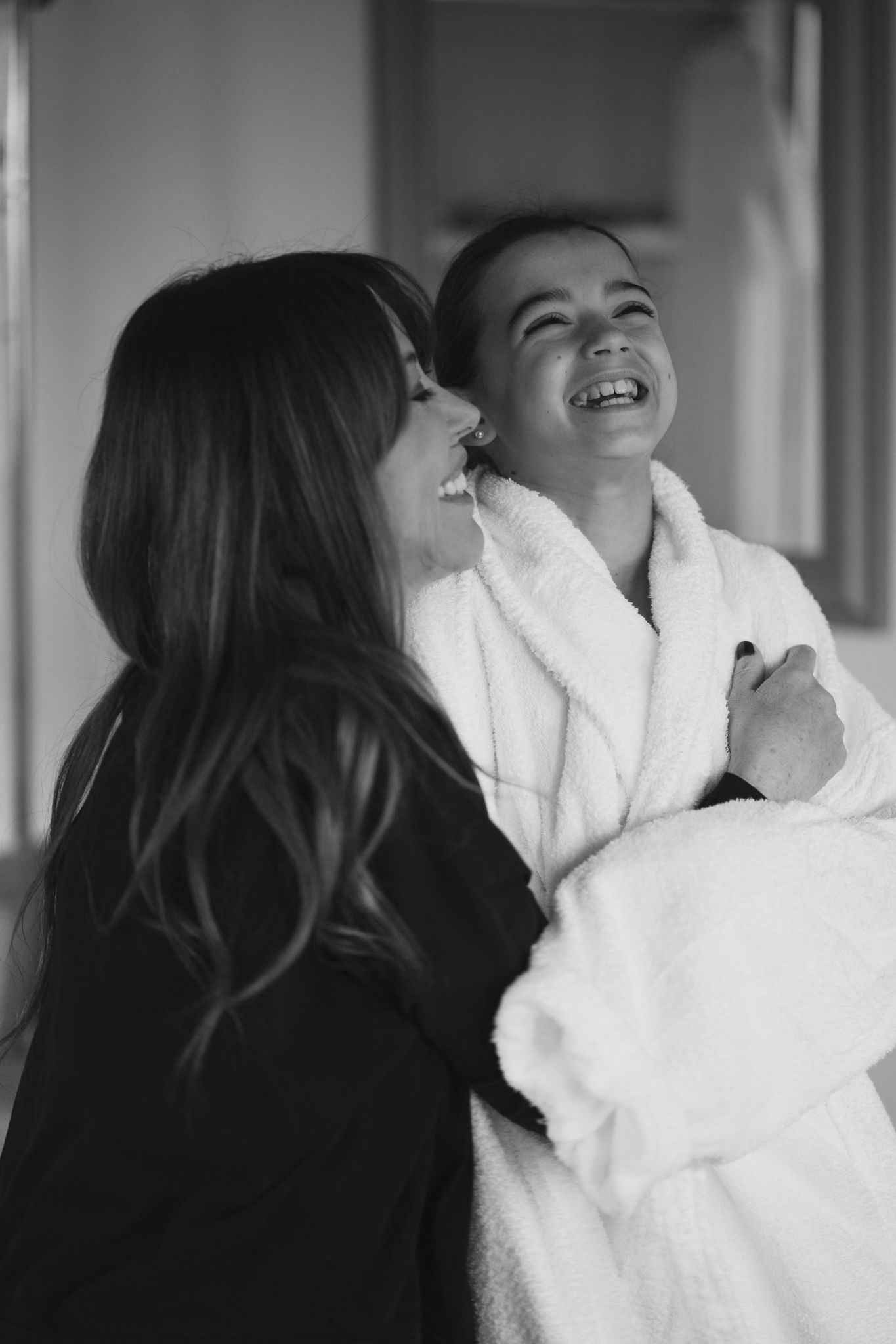 Jo with Sofía Otero. Short film Abril